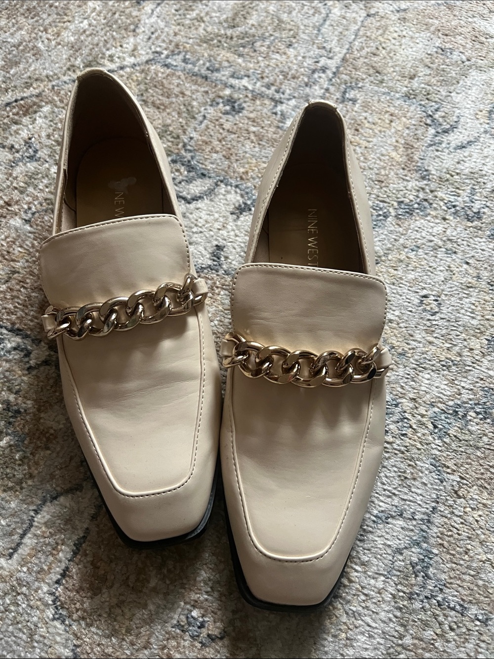 Cream Color Loafer with Chain Accent NWOT
